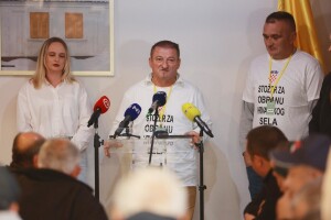 Ništa od pregovora, premijer i ministrica nisu se odazvali pozivu Stožera za obranu sela