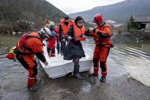 Ministrica obišla poplavljeno područje: Pomoći ćemo poljoprivrednicima