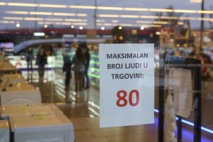 Blagdanska potrošnja mogla bi pasti i do 20 posto - birajmo domaće proizvode