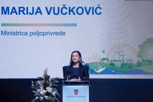 Vučković: Poljoprivredno zemljište mora stvarati hranu i to treba biti presudno za dodjelu