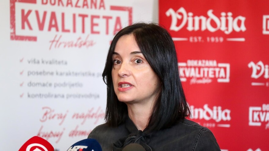 Svinjogojci i oporba traže ostavku ministrice - sve izvjesniji prosvjed poljoprivrednika