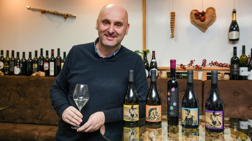 Apolitična vina bivšeg ministra, Tolušić predstavio Anđele s greškom i Čarugu