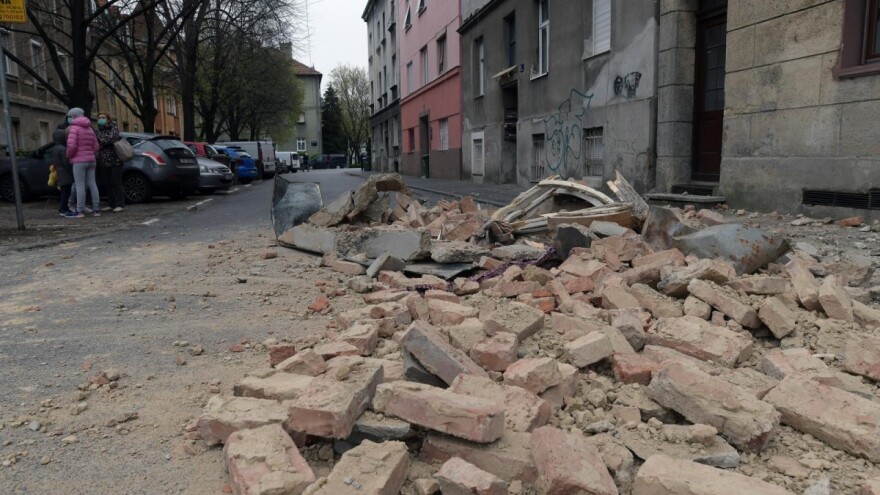 Koronavirus, potres, ali i divna, opipljiva solidarnost