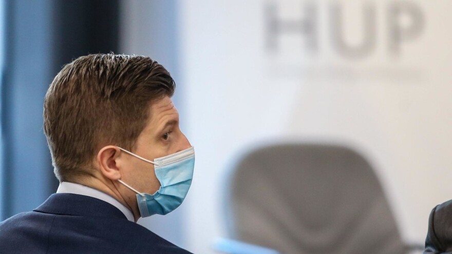 Niži PDV ili barem plutajuća stopa na gorivo? Evo što kaže ministar Marić