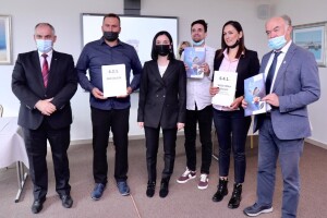 Uručeni ugovori iz Programa ruralnog razvoja i Vinske omotnice vrijedni 6,5 milijuna kuna