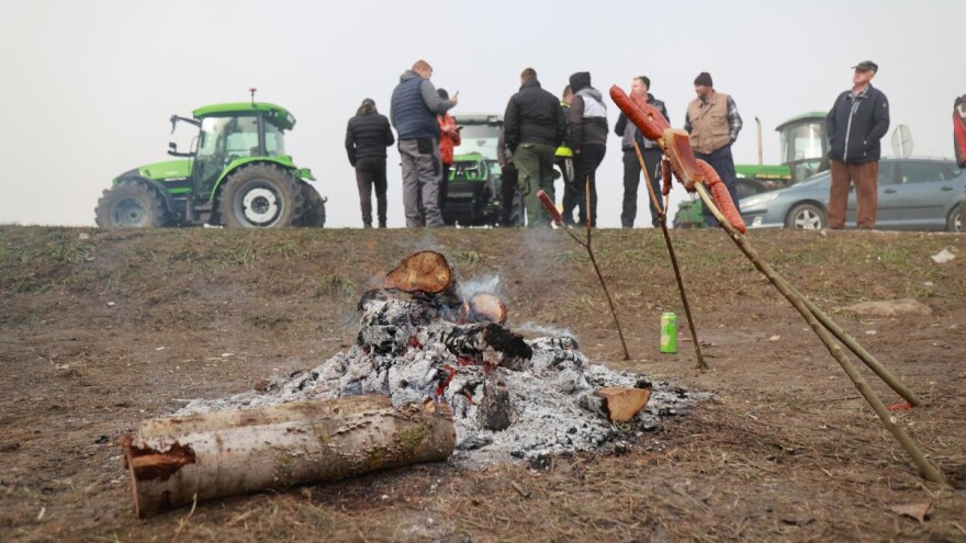 Poljoprivrednici: Borimo se za budućnost svoje djece, za to smo spremni i poginuti