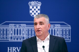 Miro Bulj: 30. lipnja treba proglasiti danom poraza jer će zemlja otići strancima
