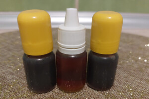 Uz pomoć mrežice dobiva čisti propolis - kako?