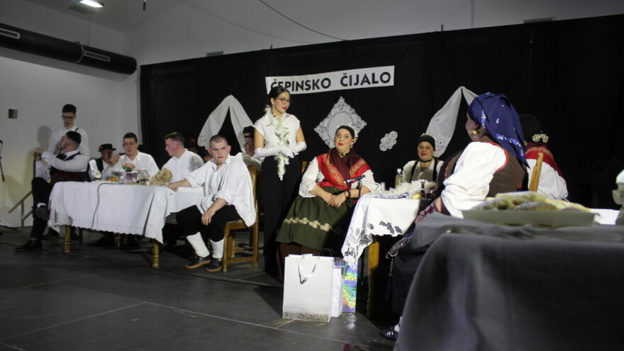 Čijanje perja kao nekad: 24. Čepinsko čijalo čuva slavonsku baštinu