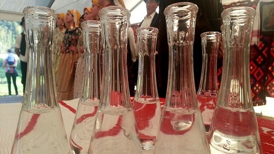 Festival Rakija i rakijaši 2019. - takmičenje za najbolju rakiju od šljive