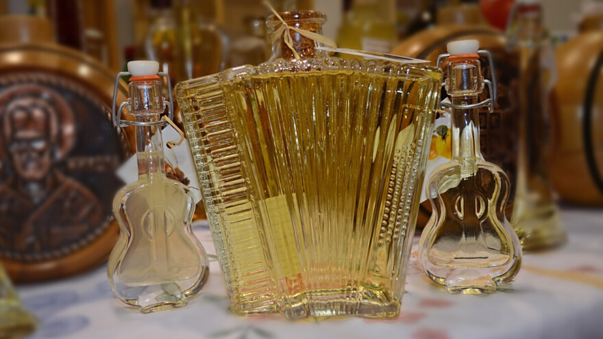 Šljivovica sve kvalitetnija: Stručnjaci procenjuju da litar vredi 20 evra