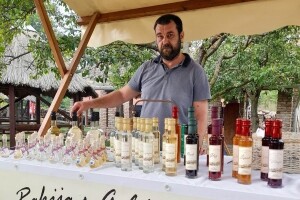 Rakija s Goldberga Josipa Konjuha - za onu od breskve postoji i "lista čekanja"