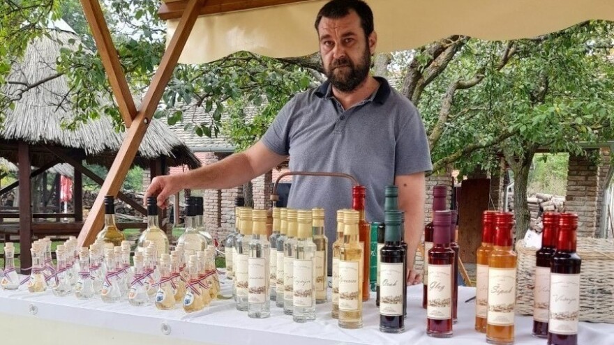 Rakija s Goldberga Josipa Konjuha - za onu od breskve postoji i "lista čekanja"