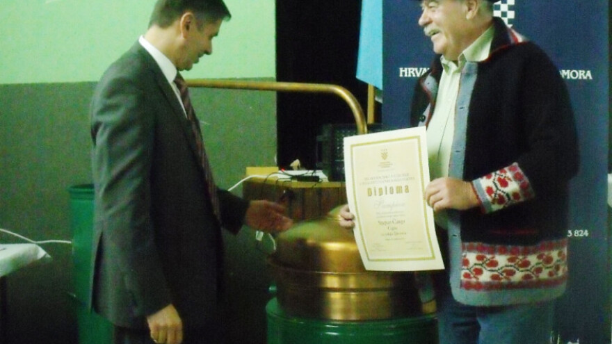 Najbolja je šljivovica Stjepana Čanga iz Čepina!
