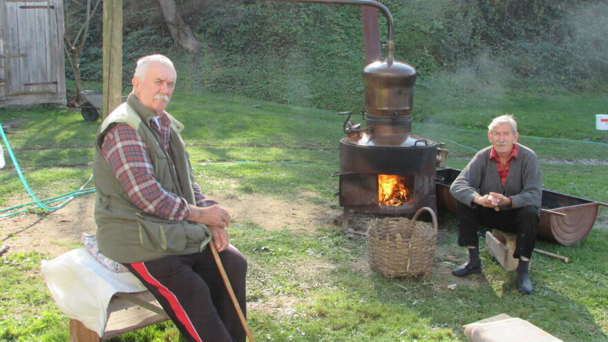 Kada bih ja proizvodio rakiju, ja bih 'vako!