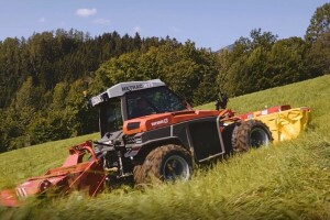 Reform Metrac H75: Pouzdan i ekonomičan specijalist za planinsku poljoprivredu