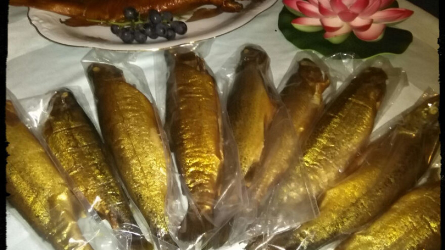 Proširio posao s ribama - nudi i dimljenu pastrmku!