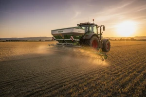 Robustan rasipač Amazone razbacuje do 21 metar!