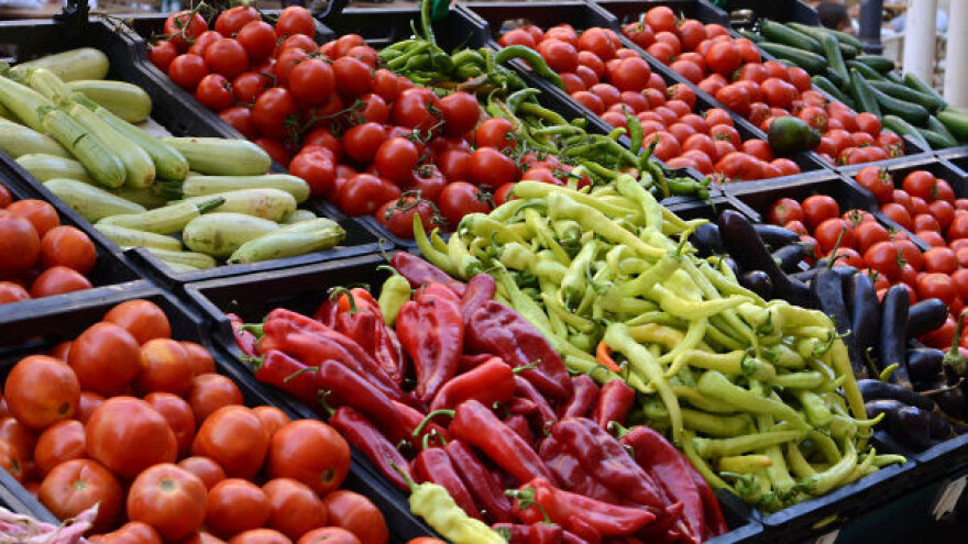 Rusija zabranjuje uvoz turskog voća i povrća