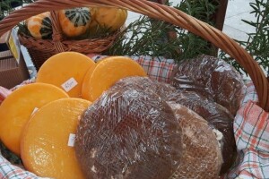 Četvrti SirCrofest: sljubljivanje sira i vina od davnina