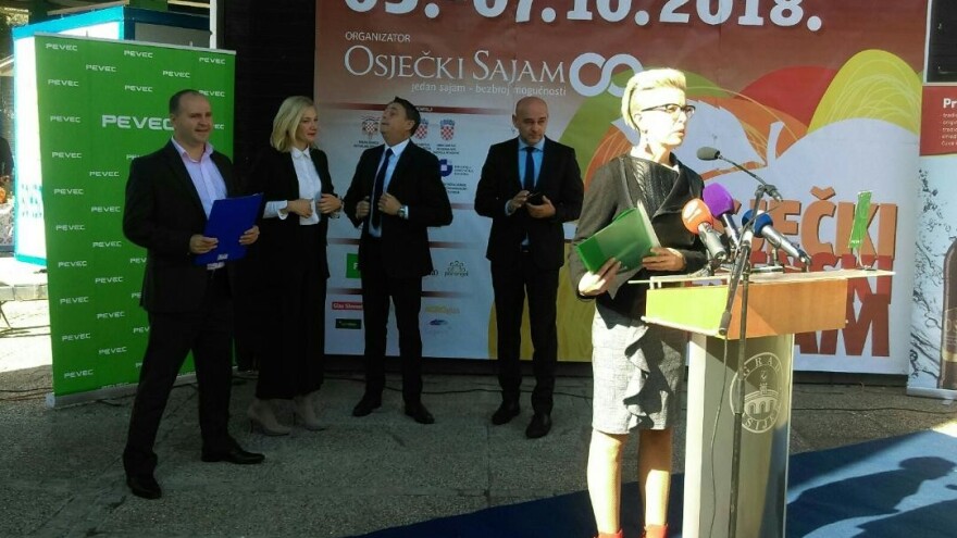 Mednim doručkom otvoren 21. Osječki jesenski sajam!