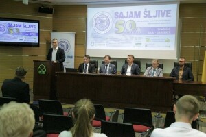 Odgođen kulturno-zabavni program 50. Sajma šljive u Gradačcu