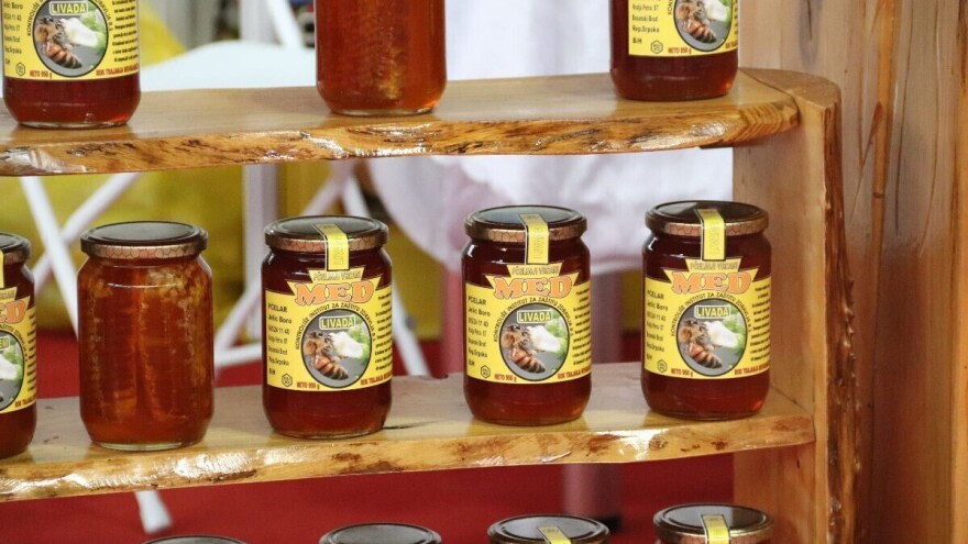 Učestvujte na 20. Izložbi "Med je lek za dug vek" u Prijepolju