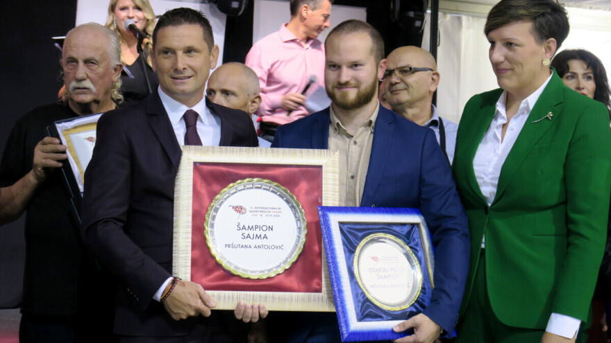 Pršutana Antolović apsolutni pobjednik Internacionalnog sajma pršuta u Tinjanu