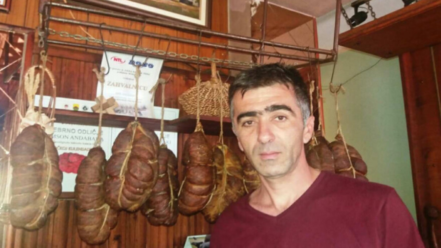 Već 20 godina proizvodi kulen od crne svinje