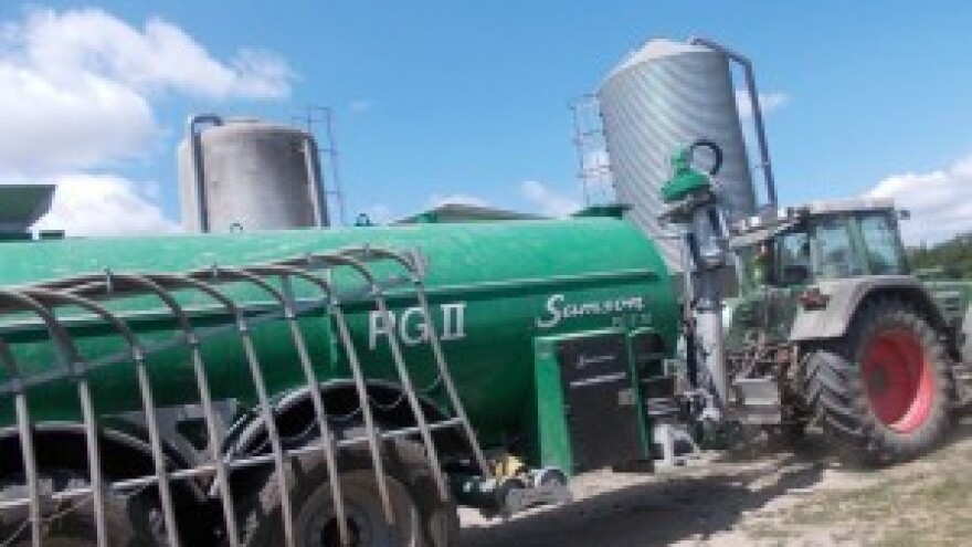 Samson cisterne i prikolice na slavonskim farmama