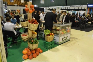 Uz muslimanska tržišta, halal hranu bi moglo prihvatiti još 5,6 milijardi potrošača