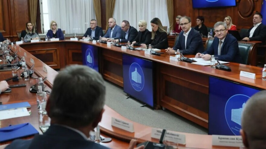 Opsežnija kontrola šverca i osnivanje centralne laboratorije za mleko