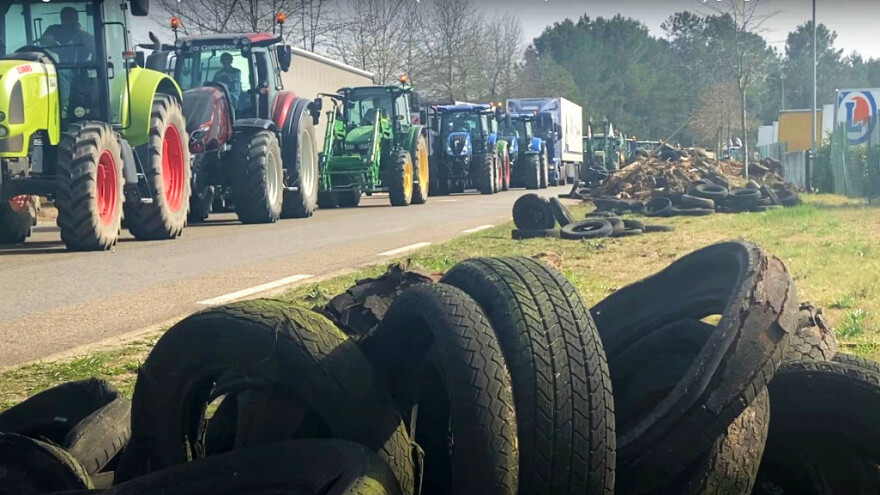 Blokiraju promet, prave nerede - francuski farmeri ne žele ZPP?