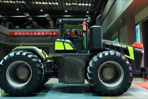 Kina predstavila najmoćniji traktor na svijetu s 1.200 konjskih snaga!