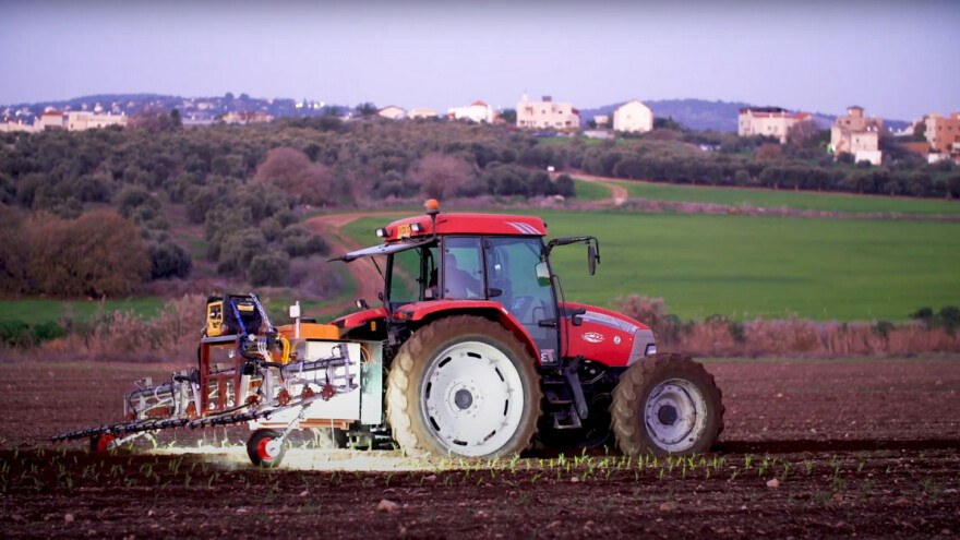 Kemijski div ulaže u novu tehnologiju za smanjenje pesticida