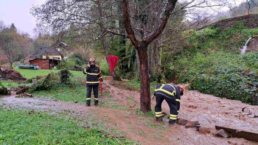 Nevrijeme protutnjalo kroz osam županija - led potukao povrće i plastenike