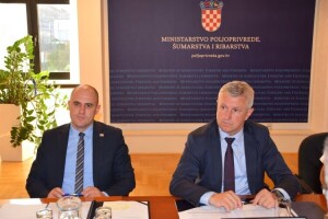 Ministar Dabro s predstavnicima šećerne industrije i mljekarstva: Krizna pomoć sektorima