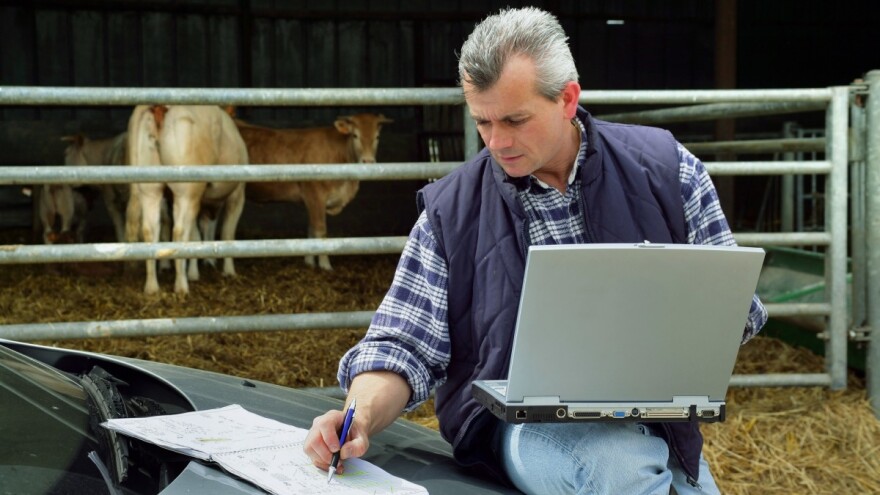 Obaveze i prava poljoprivrednika po osnovu poreza na dodatu vrednost