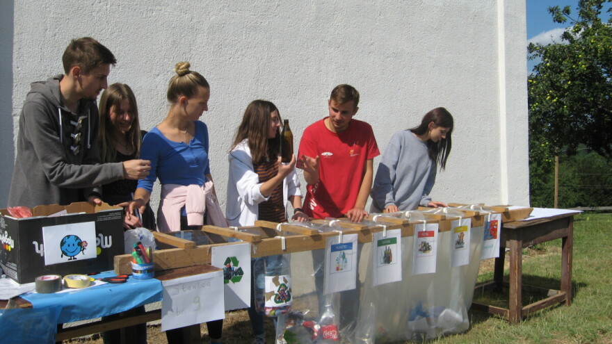 Kako napraviti solarnu rernu i sušaru za voće od otpadnih materijala?