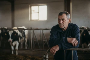 Seljaci traže ograničavanje uvoza mliječnih proizvoda