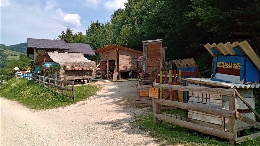 Ranč Pavlović: Gost uživa u prirodi i životinjama i ne plaća ništa?