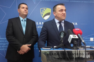 Rat priopćenjima - jedni za Dedića, drugi protiv!
