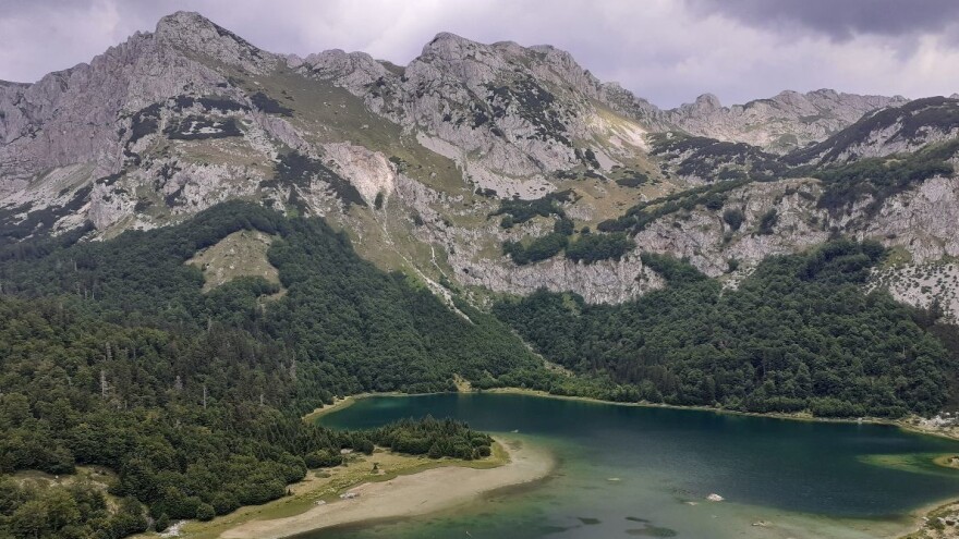 Zašto posjetiti planinske vrleti u podnožju Maglića?