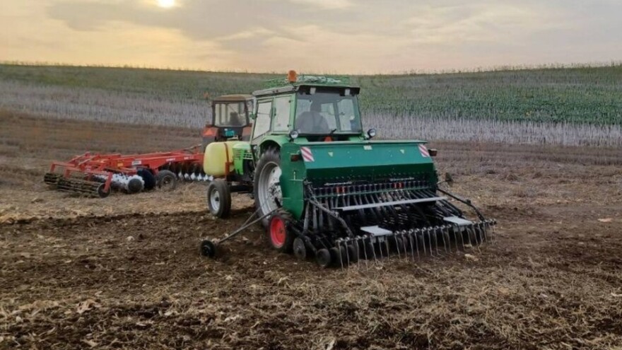 Vlada usvojila: Do kraja novembra isplata dodatnih 10.000 dinara