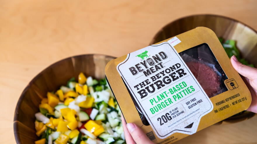 Proizvođač biljnih zamena za meso pod sumnjom, "naduvali" vrednost imovine?