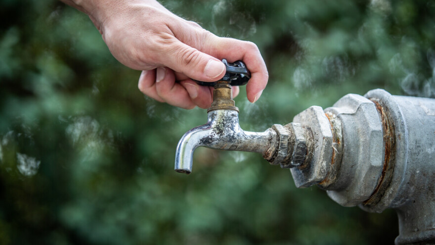 Žitelji sela Manić bez vode: "Mnogi su prodali stoku, jer nemaju čime da je poje"