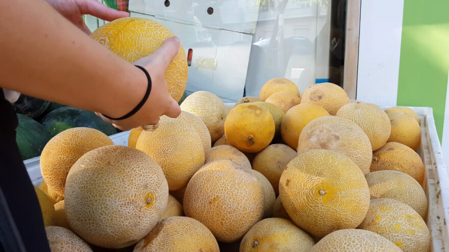 Dinja je dragocjena, ali nije za svakoga: Ko bi trebao pripaziti?