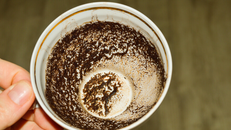 "Vidim brod, prebrodićeš nešto" - kako se nekada u selima gatalo?