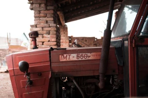 Platio na neviđeno 2.000 eura za IMT 560 - traktor nikad nije dočekao