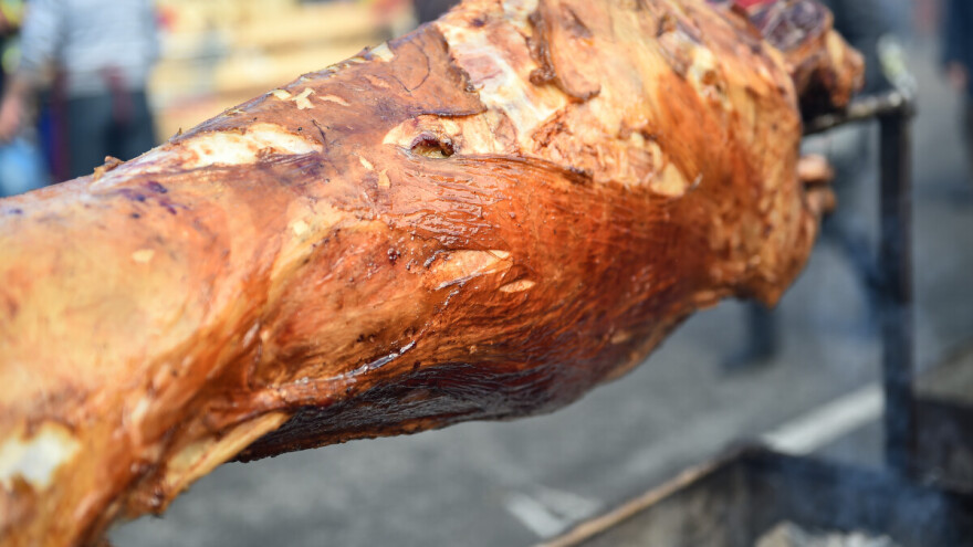 Bliži se Jagnjijada: Peći će se više od 100 jaganjaca